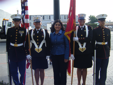 Ceci Iglesias honors Veterans