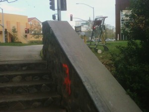 Shopping cart and graffiti at Santiago Park