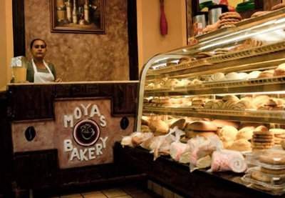 Moya's Bakery